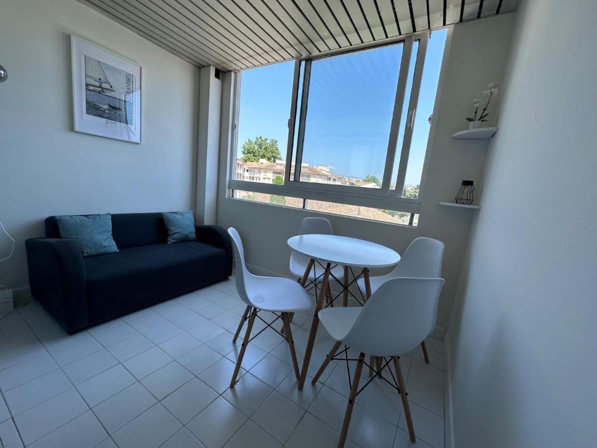 Studio Antibes Port Vauban. Exterior photo