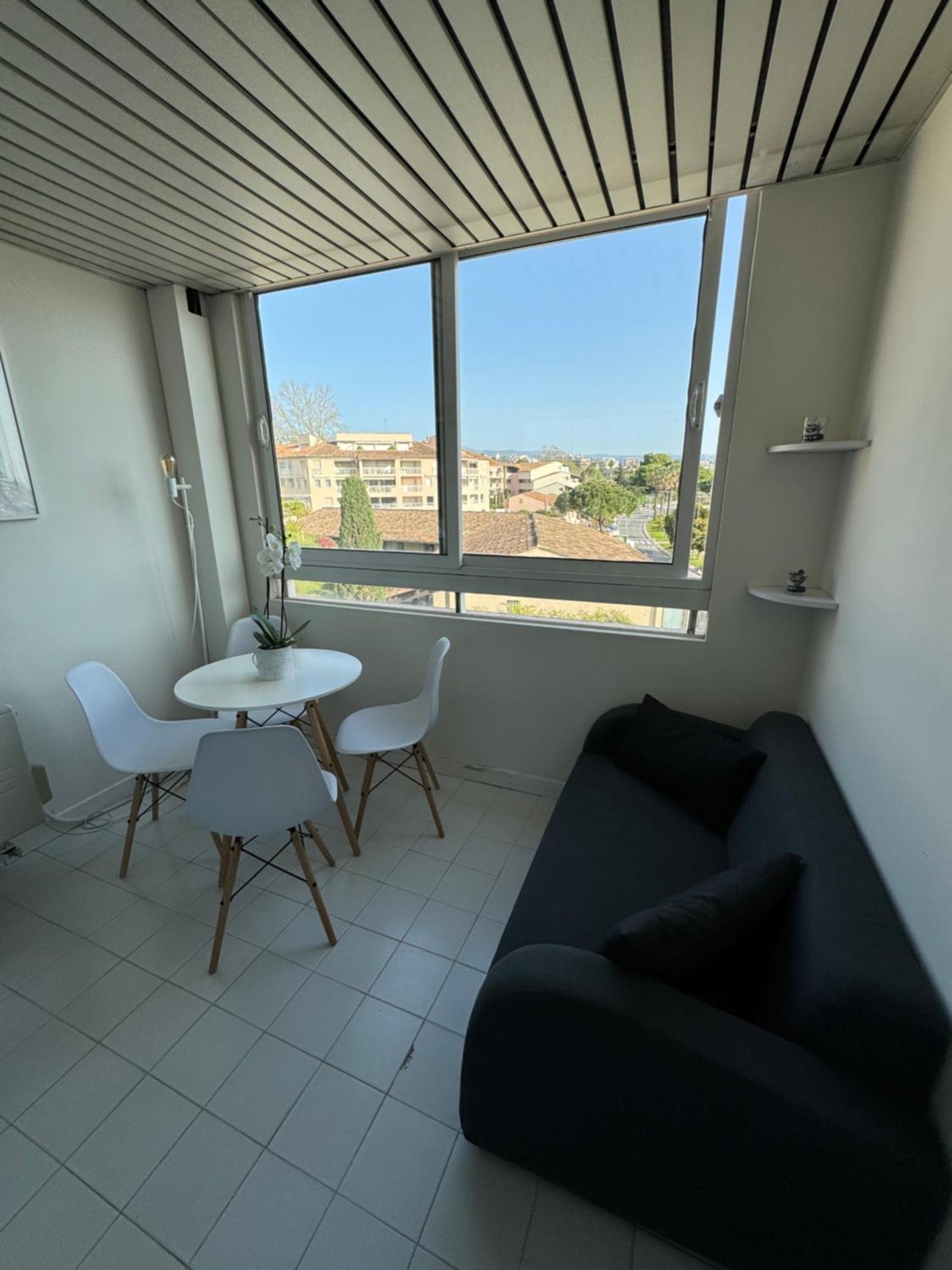 Studio Antibes Port Vauban. Exterior photo
